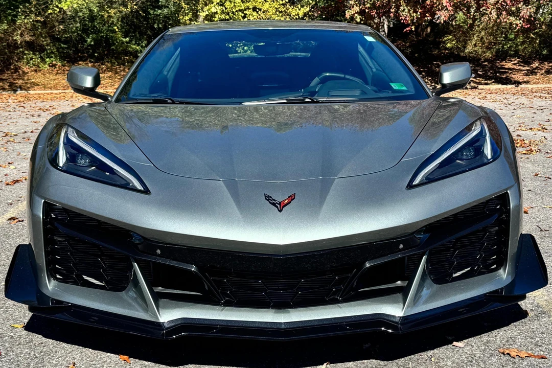 2023 Chevrolet Corvette C8 Z06 - Image 2 of 31