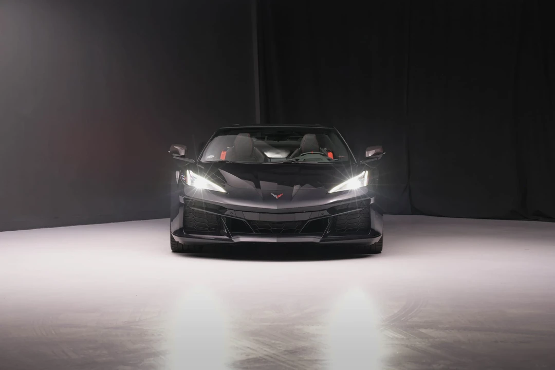 2023 Chevrolet Corvette C8 Z06 - Image 11 of 31
