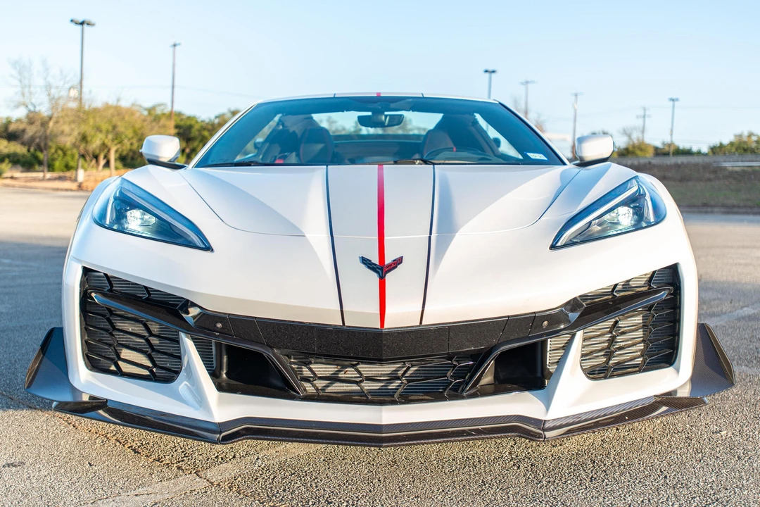 2023 Chevrolet Corvette C8 Z06 - Image 2 of 31