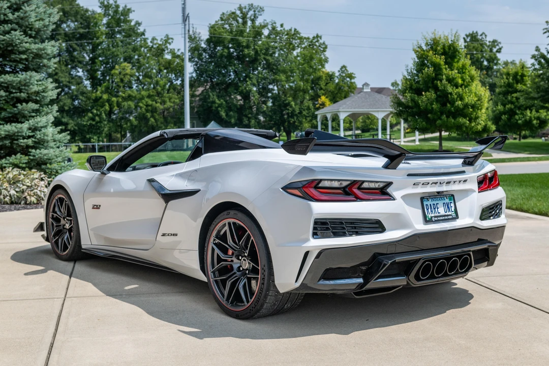2023 Chevrolet Corvette C8 Z06 - Image 7 of 31