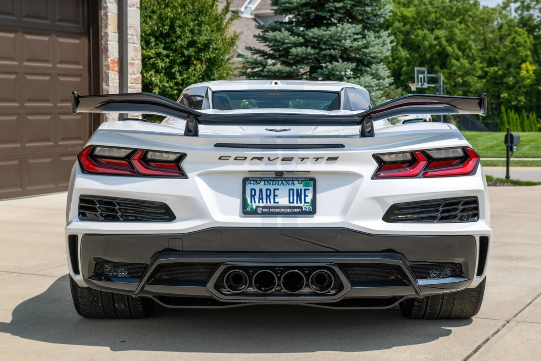2023 Chevrolet Corvette C8 Z06 - Image 15 of 31