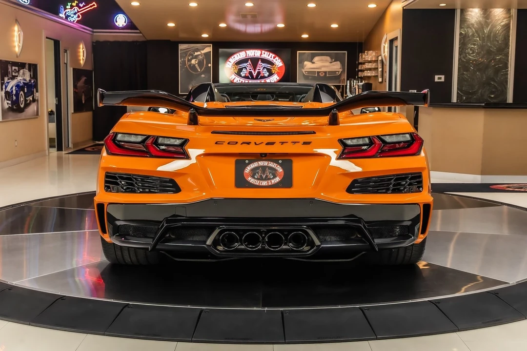 2023 Chevrolet Corvette C8 Z06 - Image 13 of 21