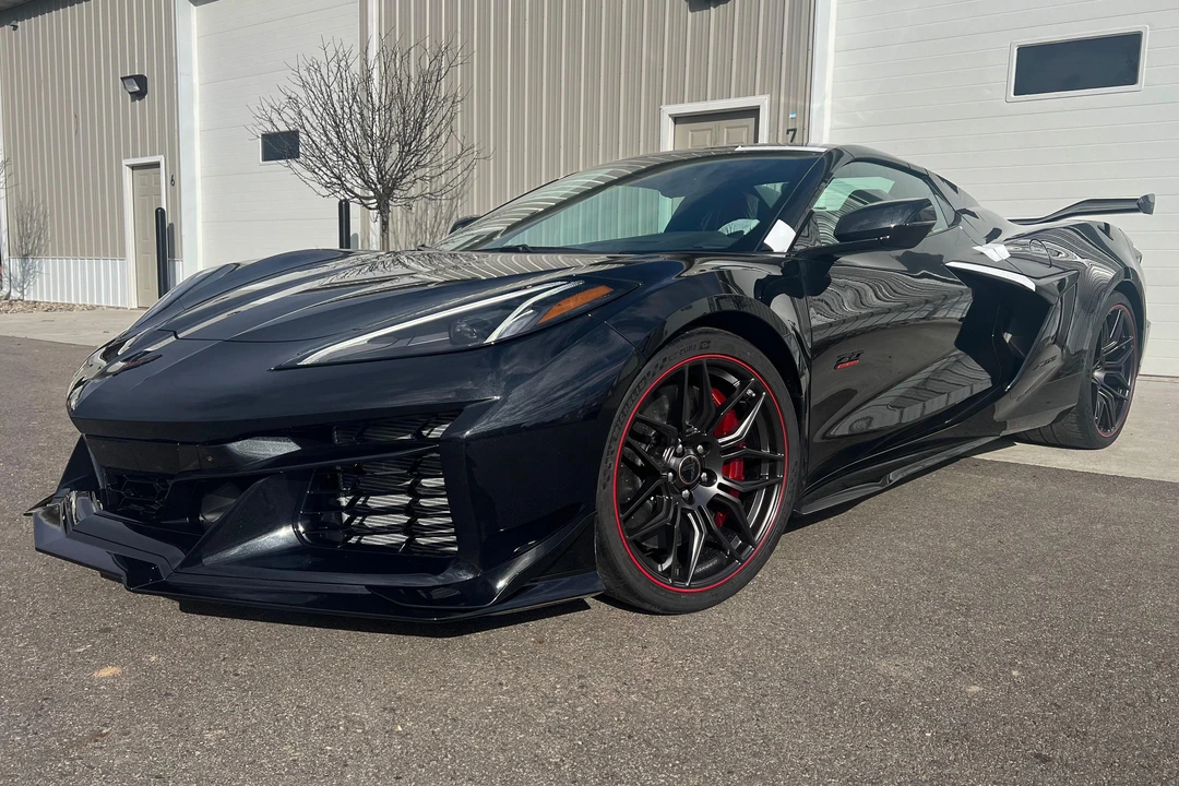 2023 Chevrolet Corvette C8 Z06 - Image 7 of 31