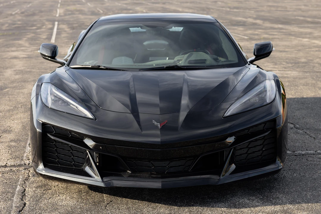 2023 Chevrolet Corvette C8 Z06 - Image 15 of 31