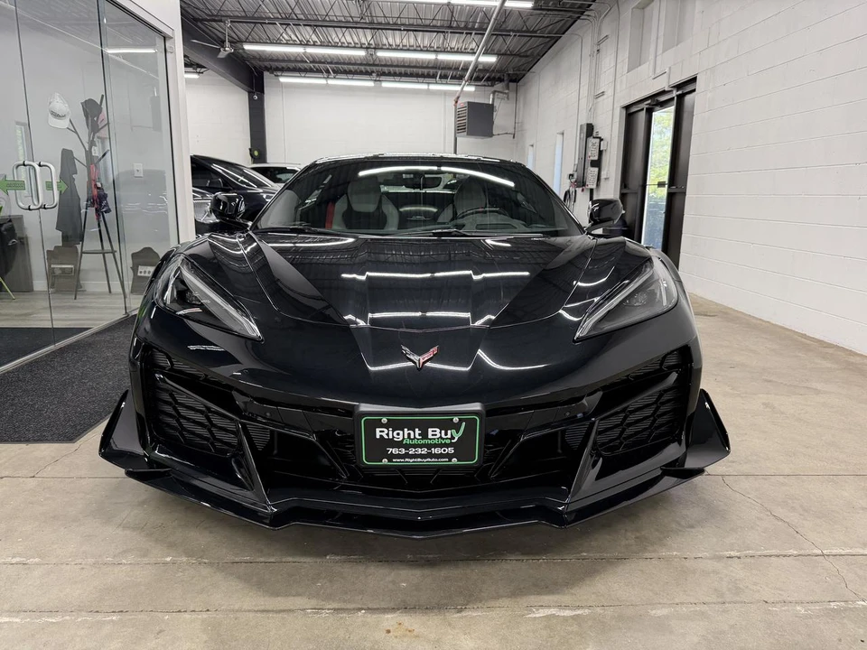 2023 Chevrolet Corvette C8 Z06 - Image 2 of 28