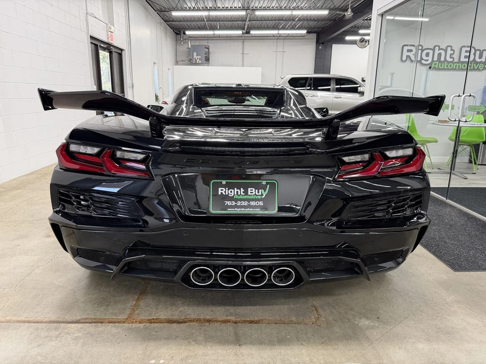 2023 Chevrolet Corvette C8 Z06 - Image 5 of 28