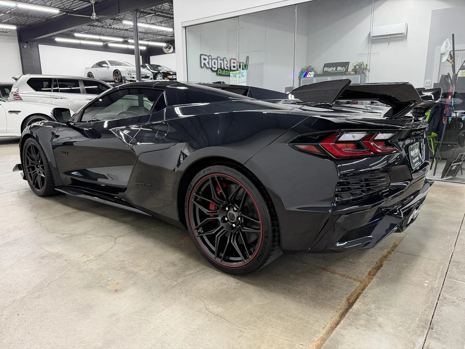 2023 Chevrolet Corvette C8 Z06 - Image 6 of 28