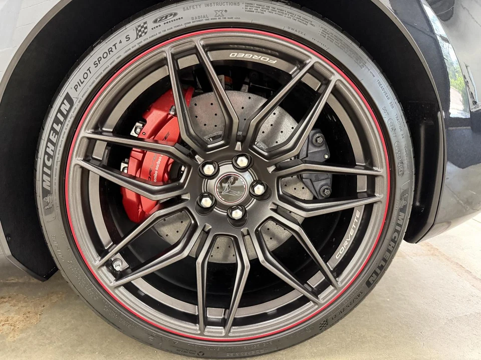 2023 Chevrolet Corvette C8 Z06 - Image 8 of 28