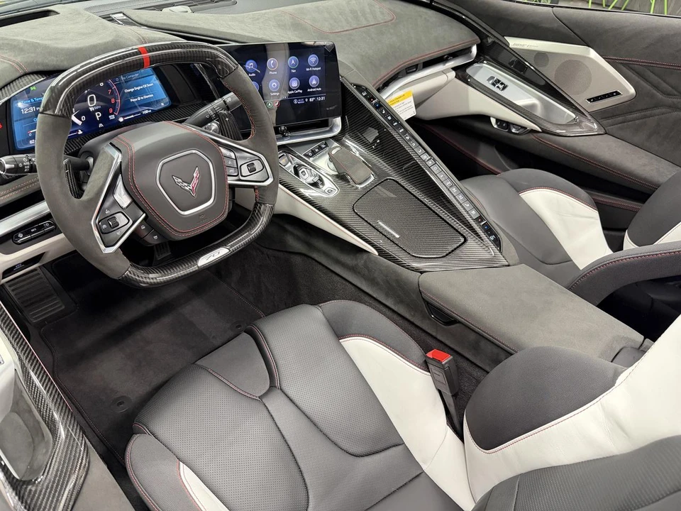 2023 Chevrolet Corvette C8 Z06 - Image 16 of 28
