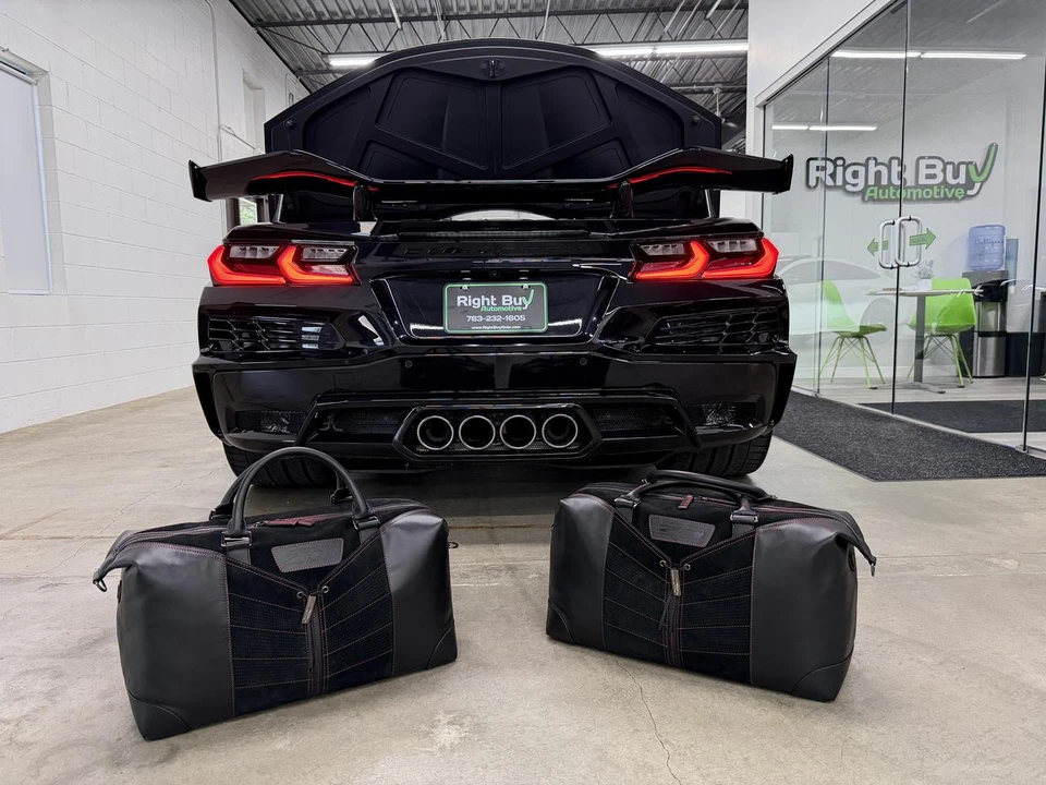 2023 Chevrolet Corvette C8 Z06 - Image 20 of 28