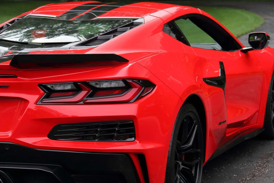 2023 Chevrolet Corvette C8 Z06 - Image 11 of 31