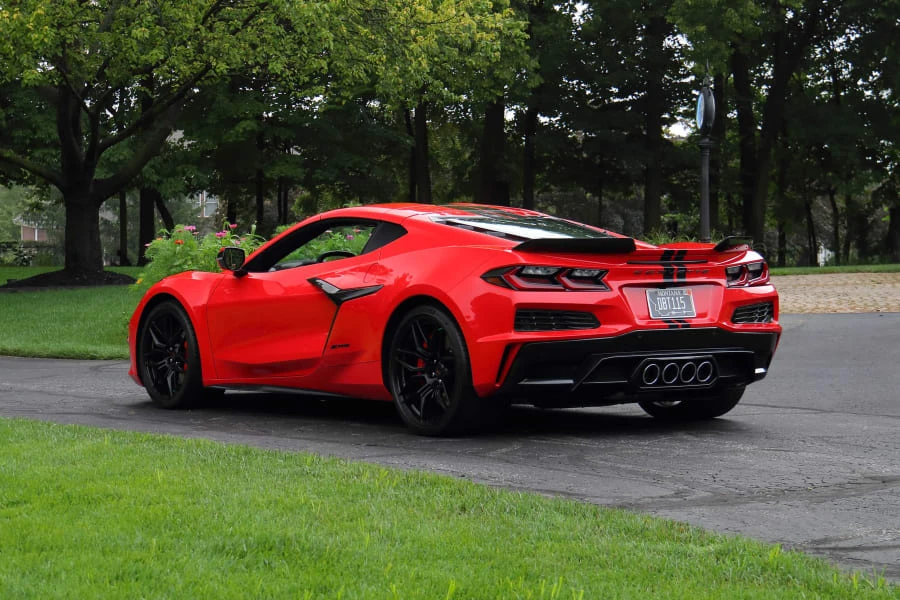 2023 Chevrolet Corvette C8 Z06 - Image 18 of 31