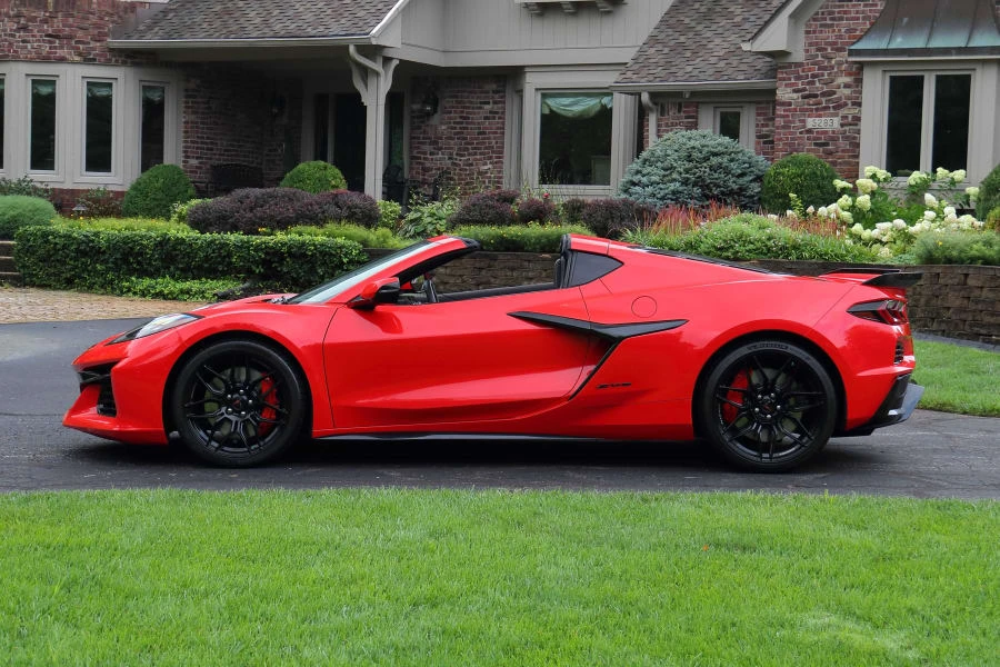 2023 Chevrolet Corvette C8 Z06 - Image 13 of 31