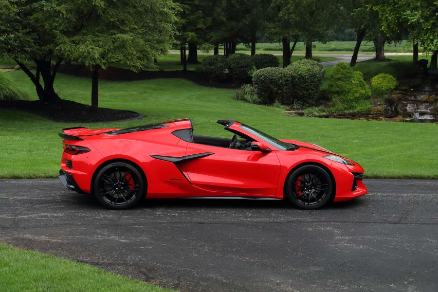 2023 Chevrolet Corvette C8 Z06 - Image 28 of 31