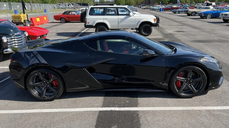 2023 Chevrolet Corvette C8 Z06 - Image 2 of 31