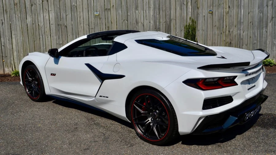 2023 Chevrolet Corvette C8 Z06 - Image 21 of 31