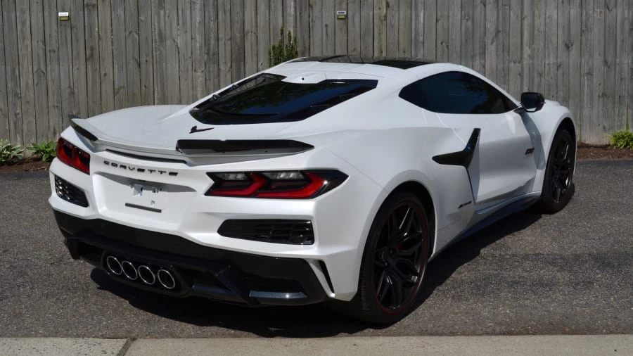 2023 Chevrolet Corvette C8 Z06 - Image 3 of 31
