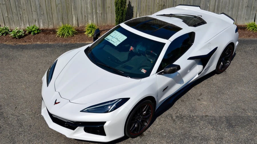 2023 Chevrolet Corvette C8 Z06 - Image 25 of 31