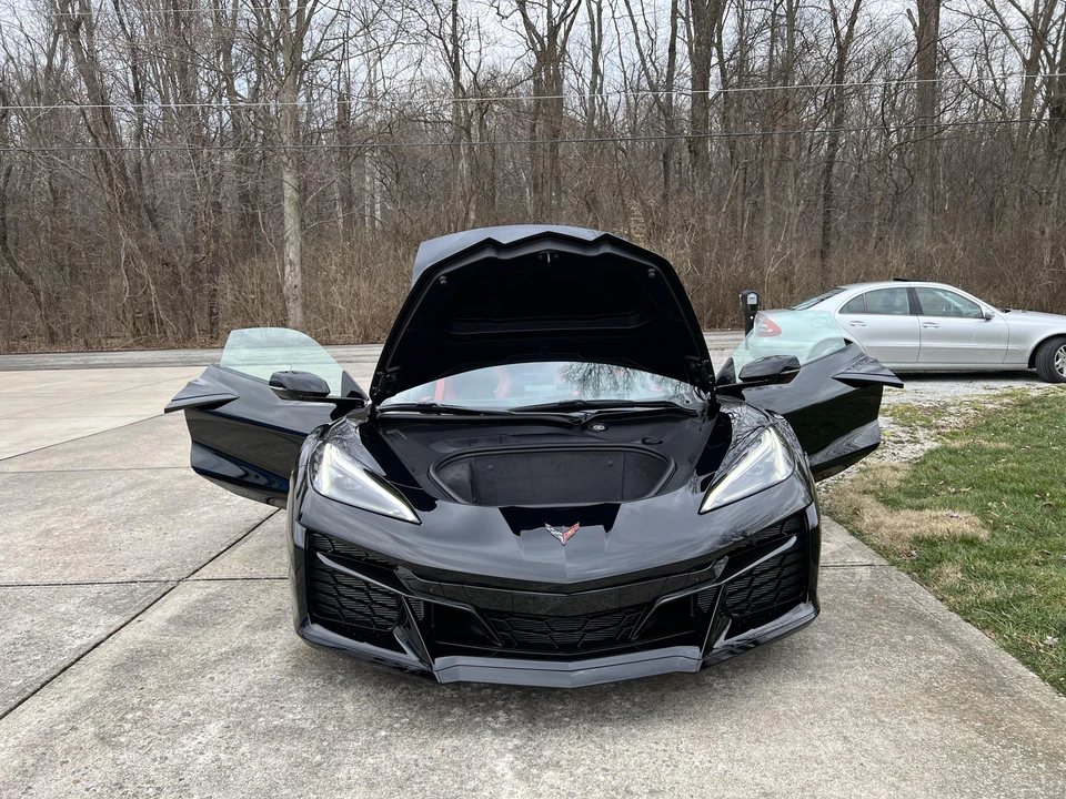 2023 Chevrolet Corvette C8 Z06 - Image 12 of 31