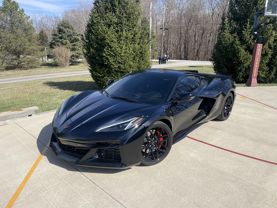 2023 Chevrolet Corvette C8 Z06 - Image 15 of 31