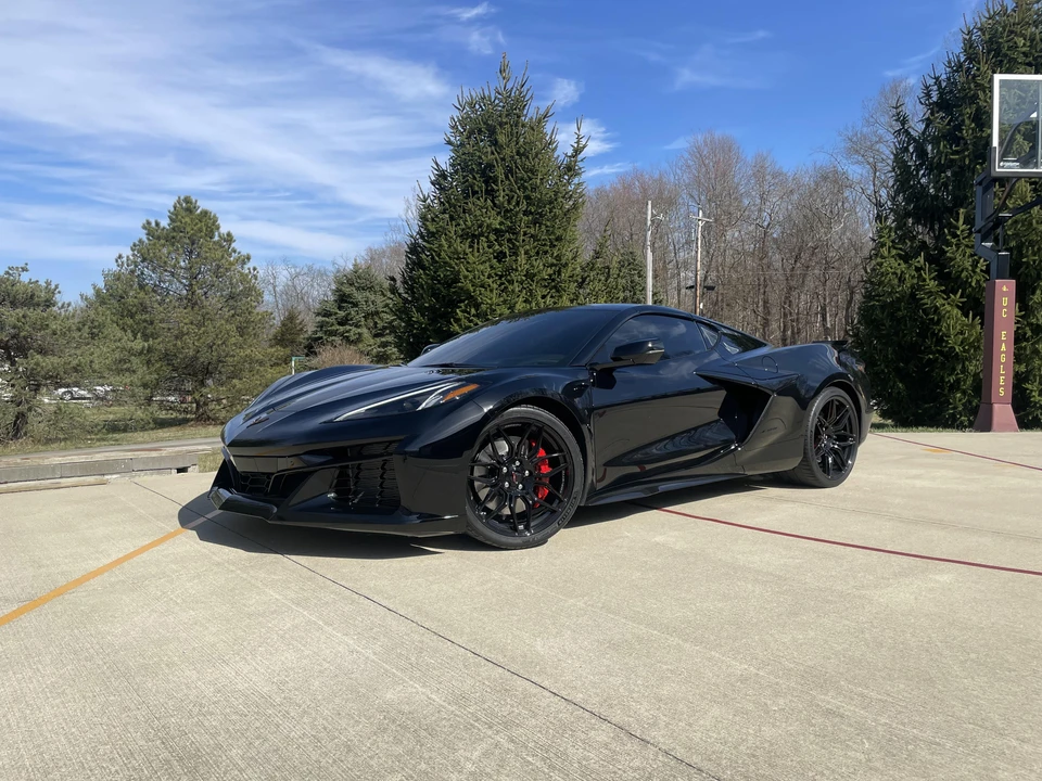 2023 Chevrolet Corvette C8 Z06 - Image 16 of 31