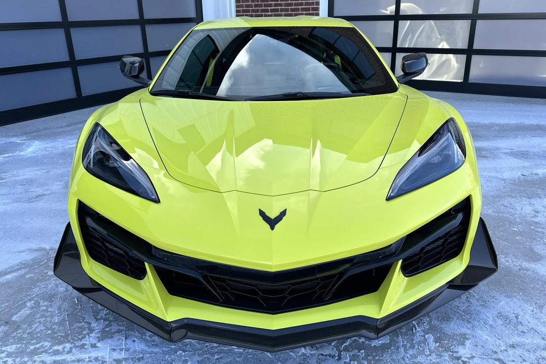 2023 Chevrolet Corvette C8 Z06 - Image 2 of 5