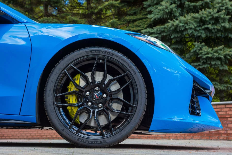 2023 Chevrolet Corvette C8 Z06 - Image 7 of 31