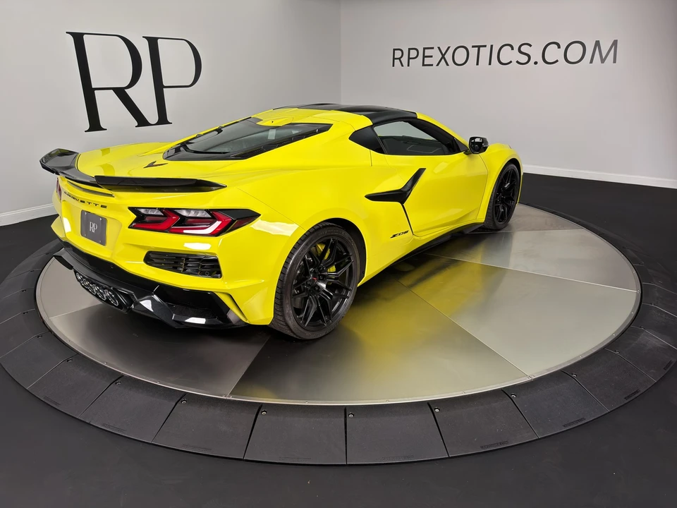 2023 Chevrolet Corvette C8 Z06 - Image 14 of 22