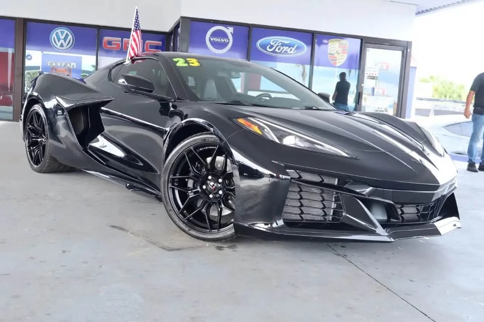 2023 Chevrolet Corvette C8 Z06 - Image 3 of 14