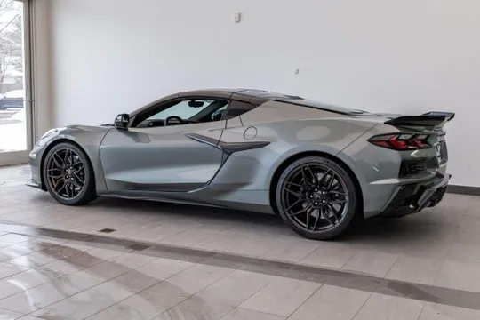 2023 Chevrolet Corvette C8 Z06 - Image 2 of 7