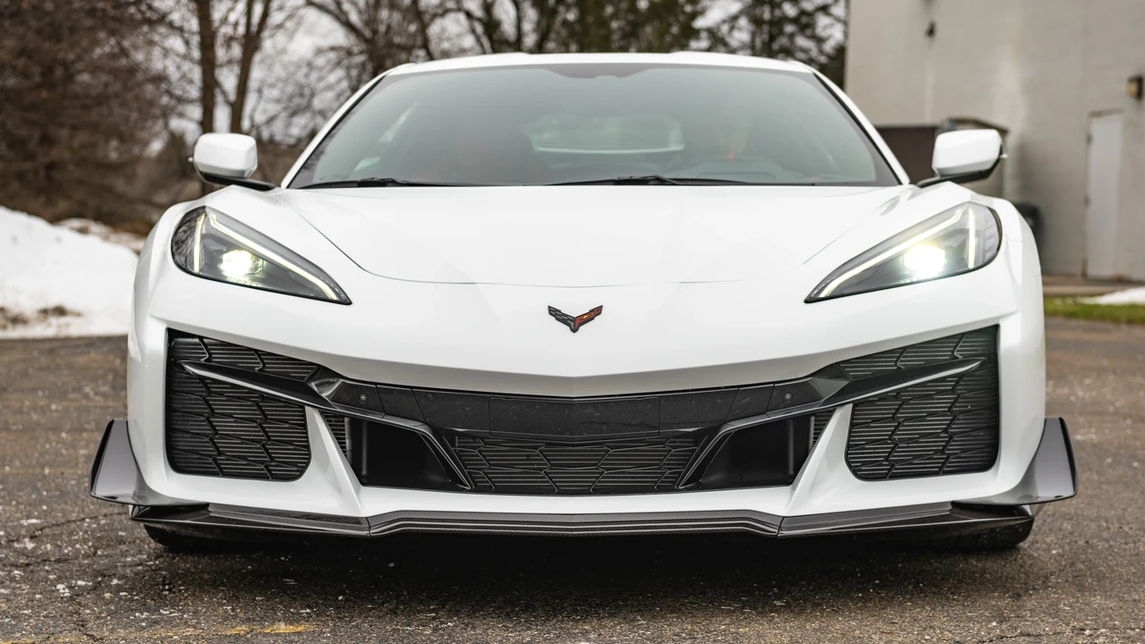 2023 Chevrolet Corvette C8 Z06 - Image 23 of 31