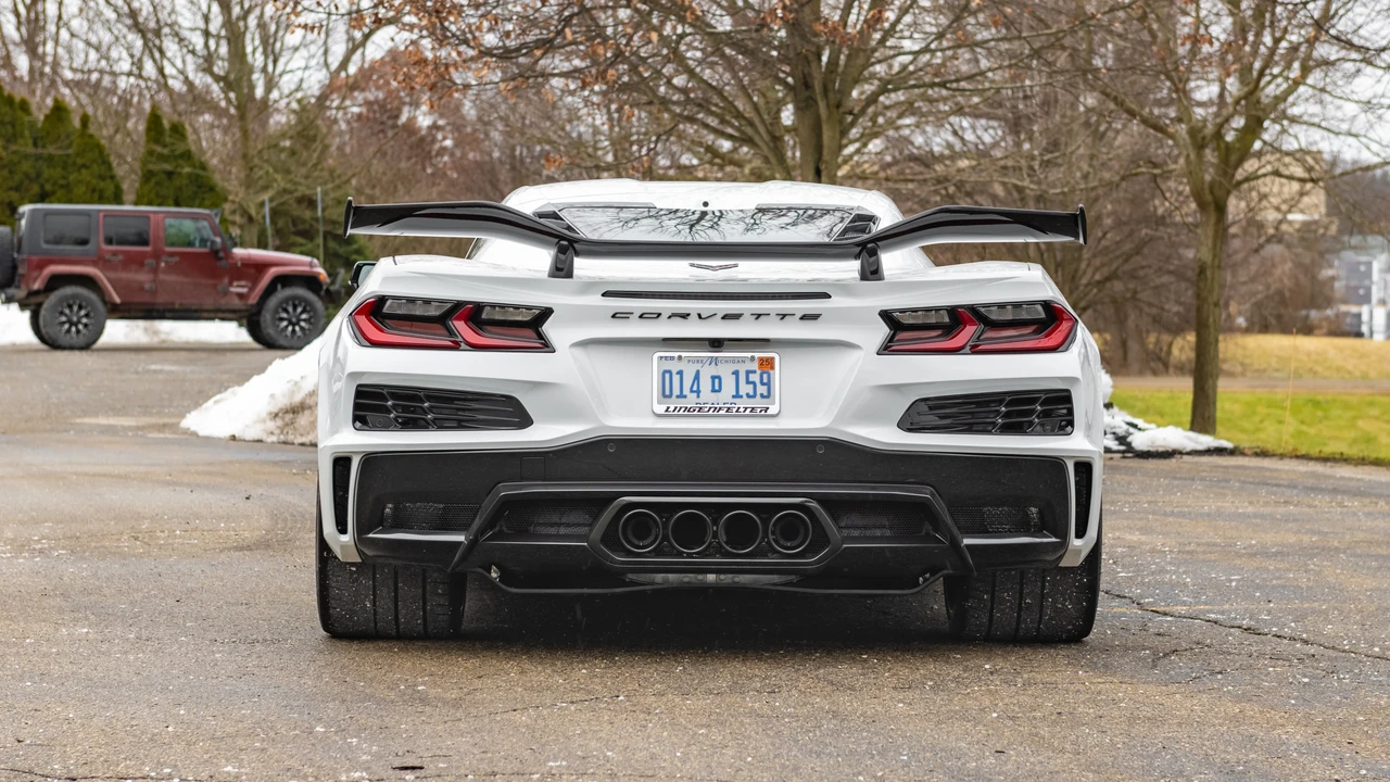 2023 Chevrolet Corvette C8 Z06 - Image 15 of 31