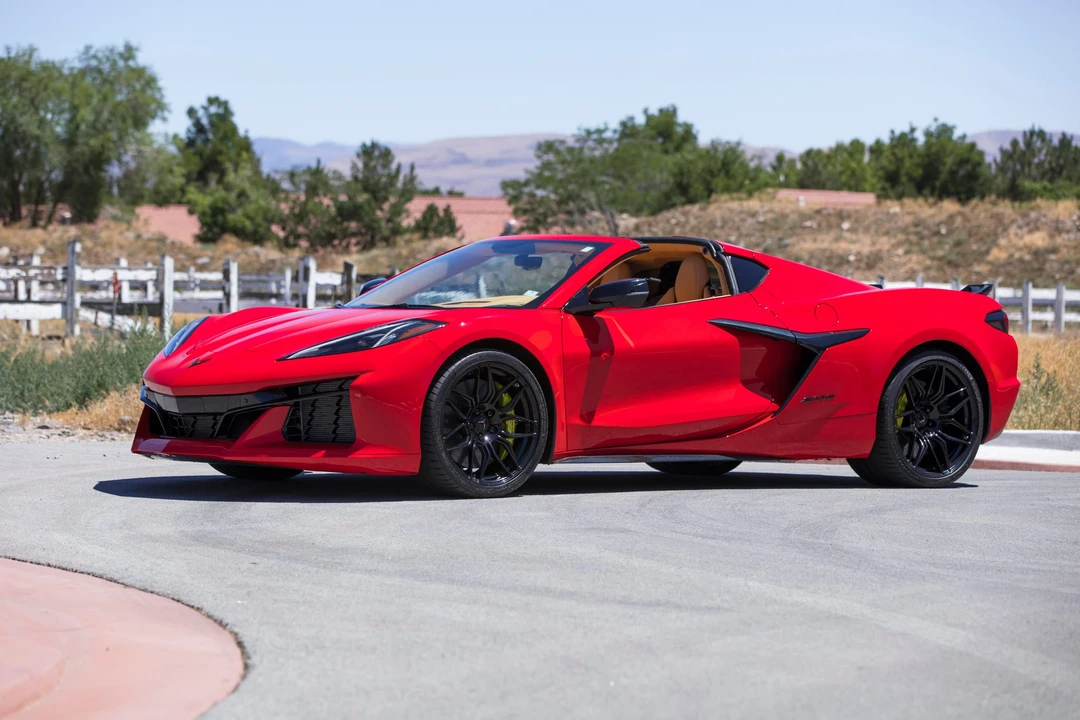 2023 Chevrolet Corvette C8 Z06 - Image 11 of 31