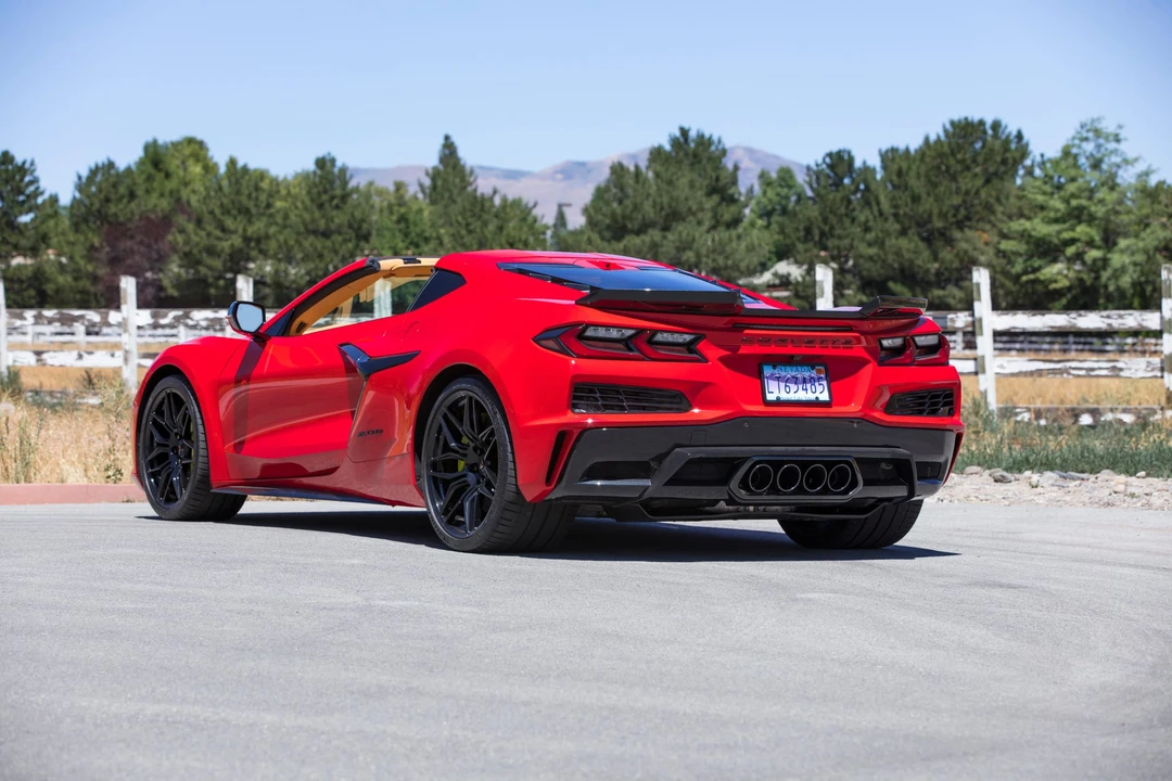 2023 Chevrolet Corvette C8 Z06 - Image 16 of 31