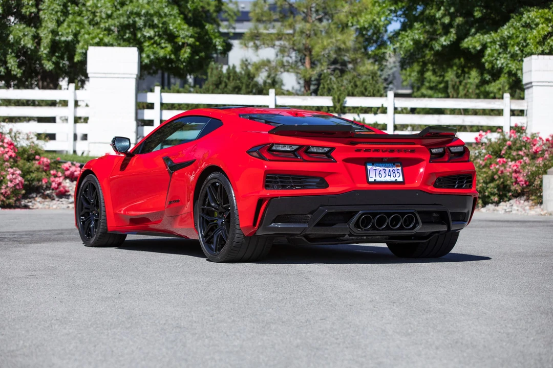 2023 Chevrolet Corvette C8 Z06 - Image 17 of 31
