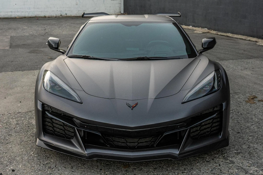 2023 Chevrolet Corvette C8 Z06 - Image 2 of 31