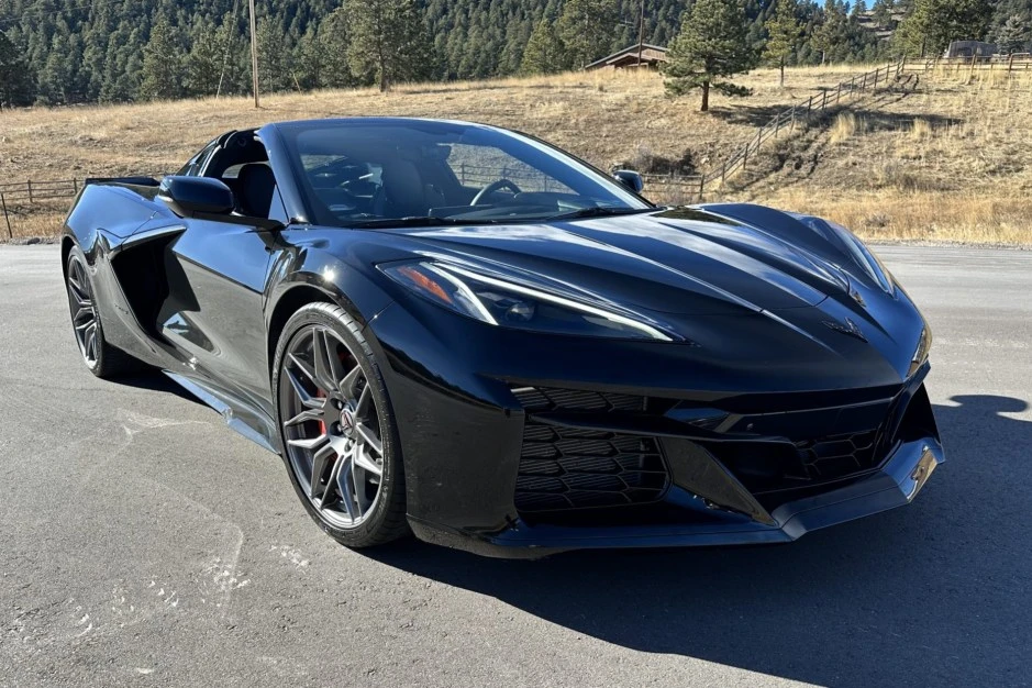 2023 Chevrolet Corvette C8 Z06 - Image 1 of 8