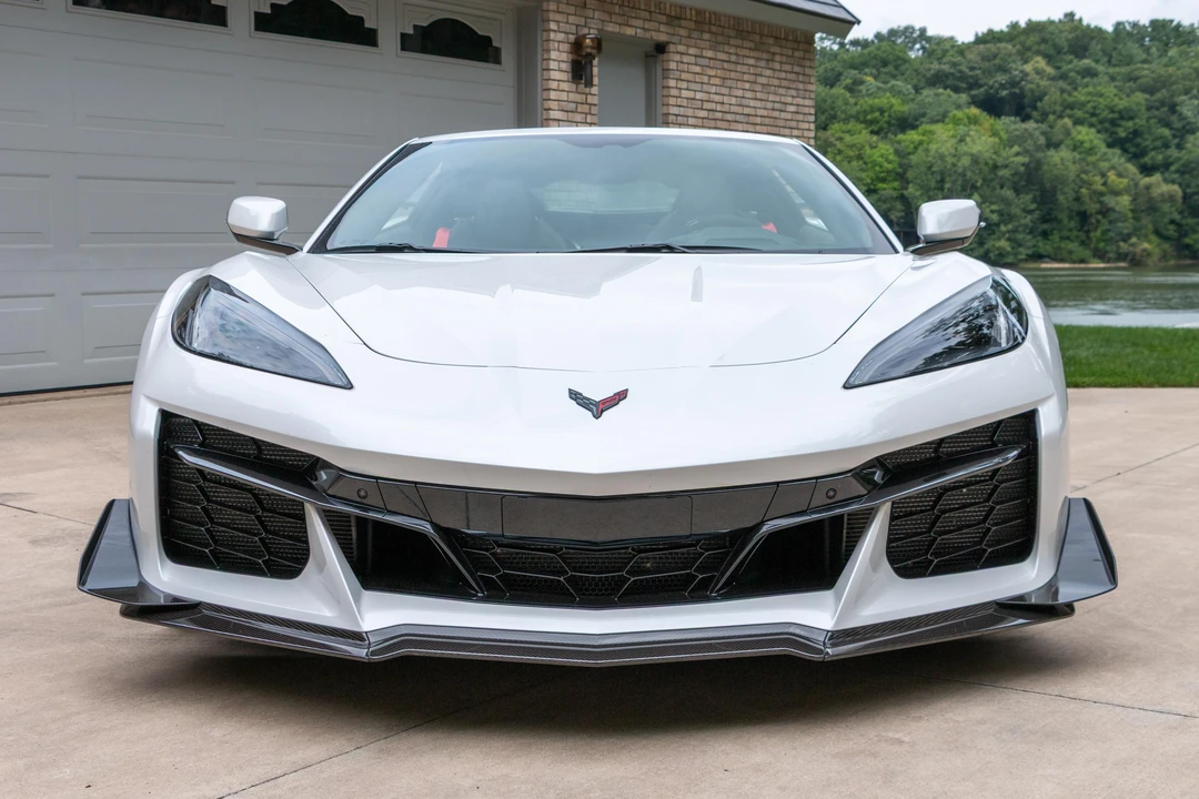 2023 Chevrolet Corvette C8 Z06 - Image 2 of 31