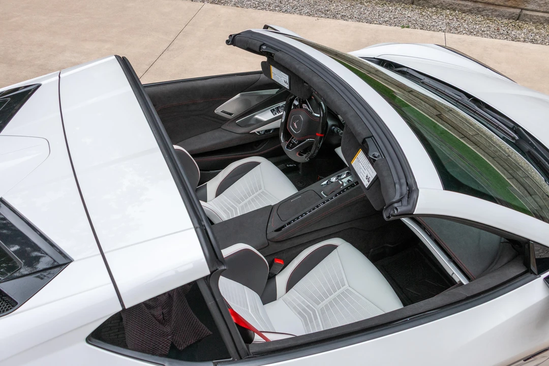 2023 Chevrolet Corvette C8 Z06 - Image 19 of 31