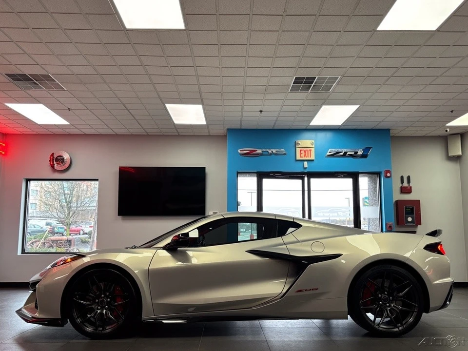 2023 Chevrolet Corvette C8 Z06 - Image 4 of 21