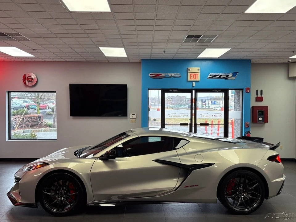2023 Chevrolet Corvette C8 Z06 - Image 15 of 21