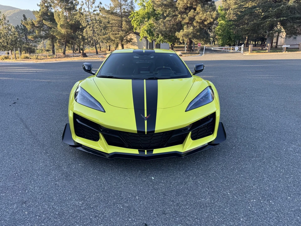 2023 Chevrolet Corvette C8 Z06 - Image 8 of 31