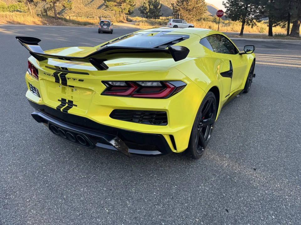 2023 Chevrolet Corvette C8 Z06 - Image 26 of 31