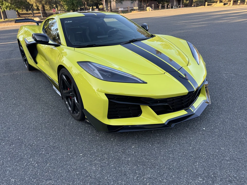 2023 Chevrolet Corvette C8 Z06 - Image 19 of 31