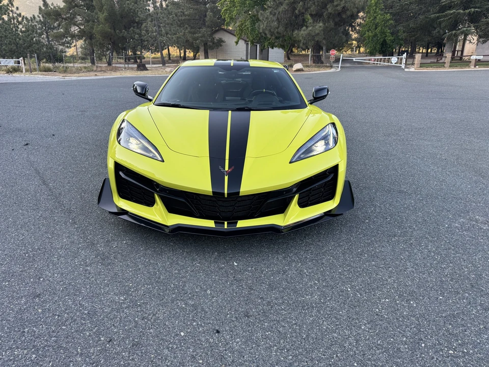 2023 Chevrolet Corvette C8 Z06 - Image 11 of 31
