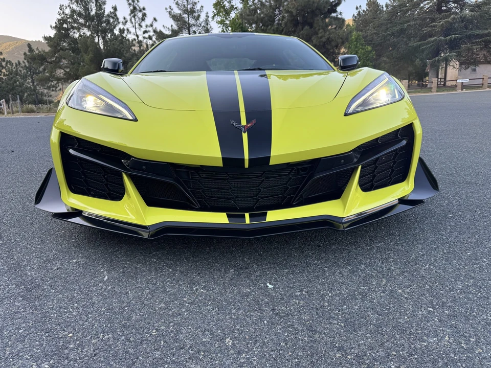 2023 Chevrolet Corvette C8 Z06 - Image 13 of 31