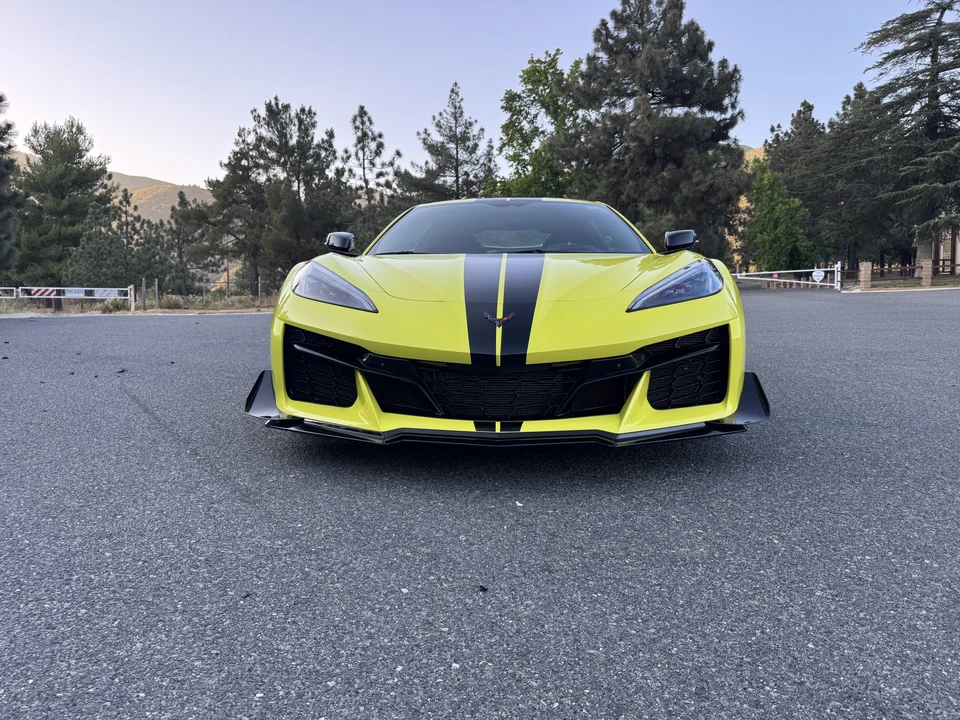2023 Chevrolet Corvette C8 Z06 - Image 15 of 31