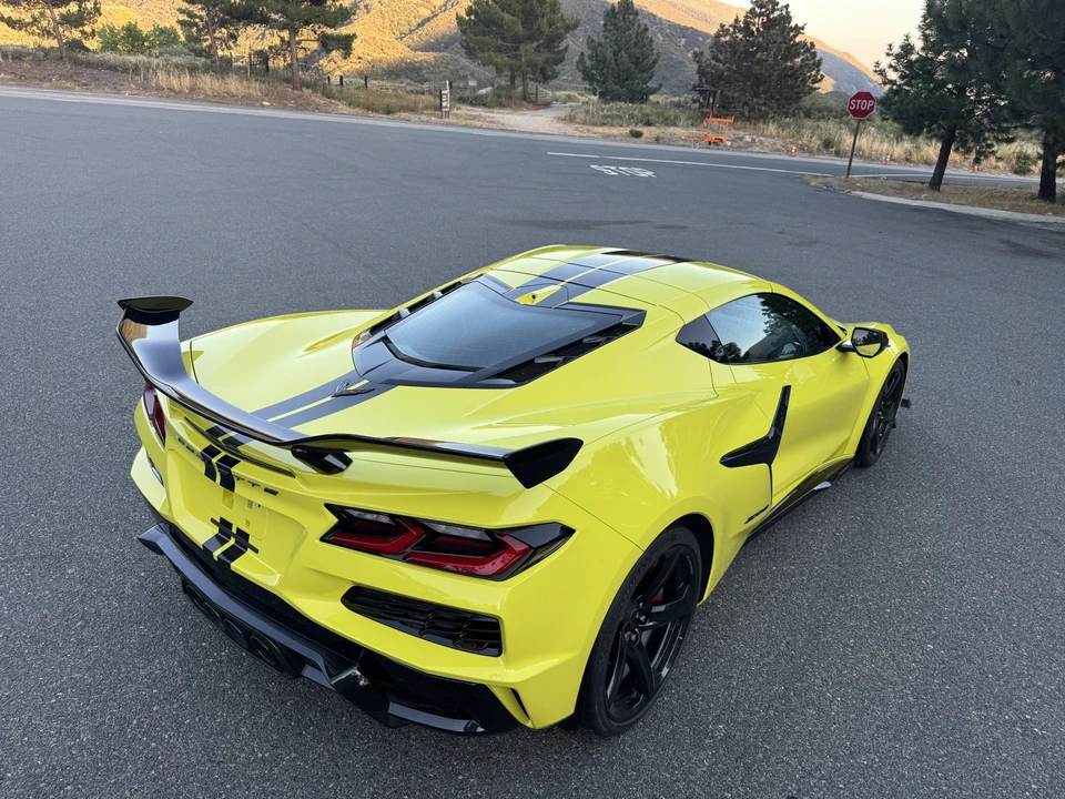 2023 Chevrolet Corvette C8 Z06 - Image 28 of 31