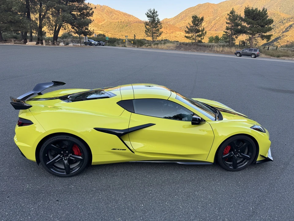 2023 Chevrolet Corvette C8 Z06 - Image 22 of 31