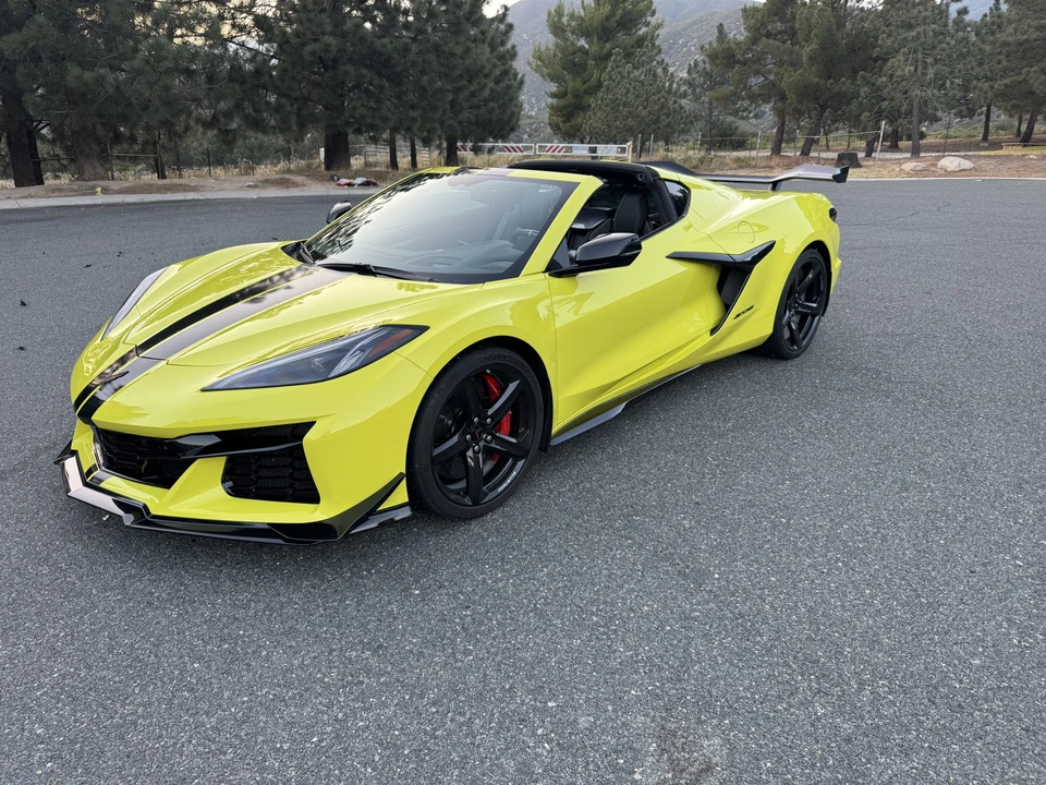2023 Chevrolet Corvette C8 Z06 - Image 7 of 31